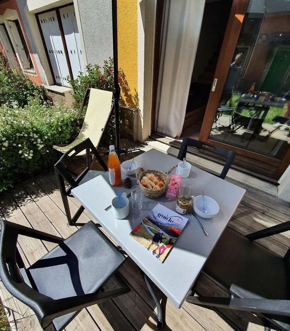 Chalets Jardin Alpin - Chalet Mitoyen Duplex - Acces Pistes Par Navette - Wifi Gratuit & Terrasse Mae-5034 La Salle-les-Alpes 0*,  France