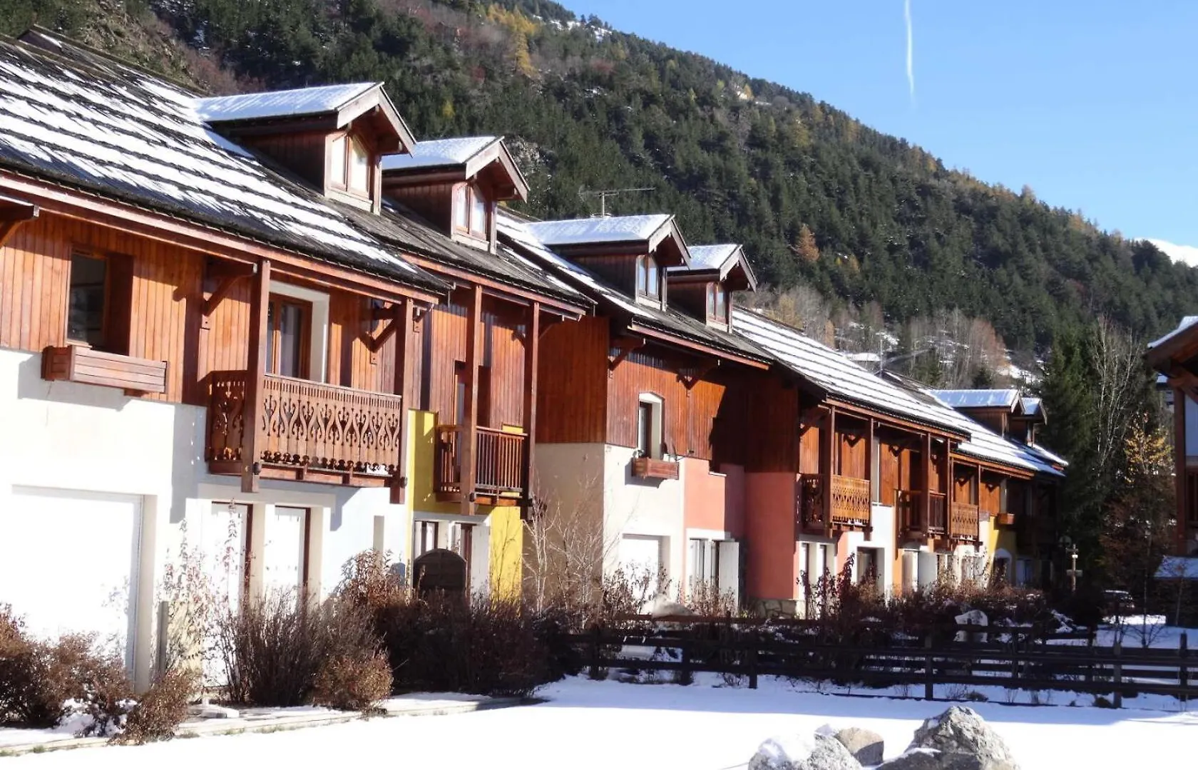 Apartment Chalets Jardin Alpin - Chalet Mitoyen Duplex - Acces Pistes Par Navette - Wifi Gratuit & Terrasse Mae-5034 La Salle-les-Alpes France